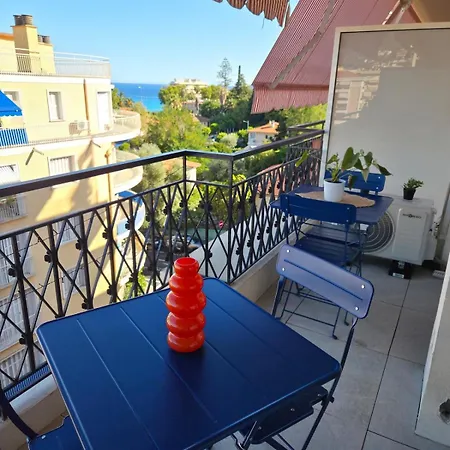 Avec Balcon Apartmán *