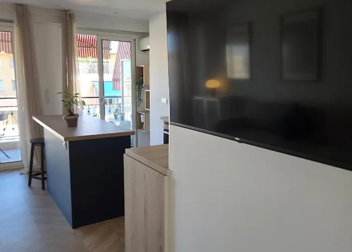 דירה Avec Balcon מנטון